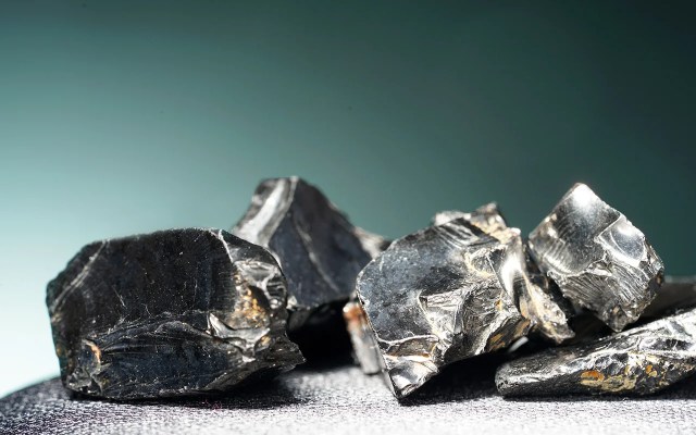 shungite - hemporio emilia